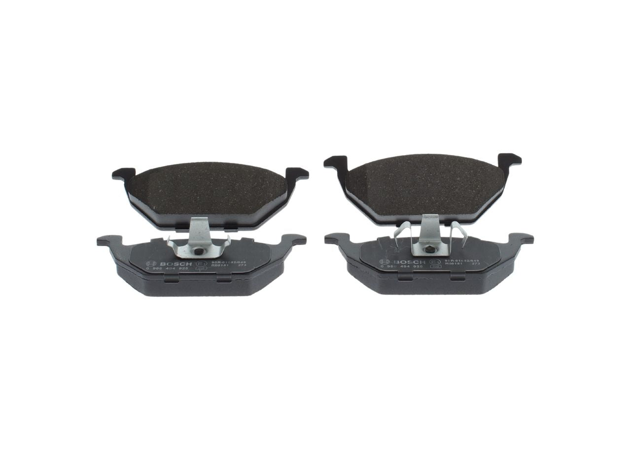 184202 Front brake pad set (Both sides) PR:1ZG,1ZJ