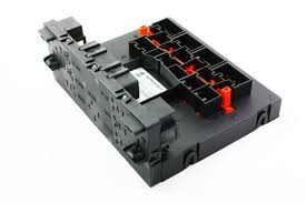 3C8-937-049F/AC GENUINE onboard supply control unit PR-F0A,F5F Volkswagen Caddy,CC,Eos,Golf plus,Jetta,Passat,Scirocco,Tiguan,Touran (Order to Chassis number Only!)