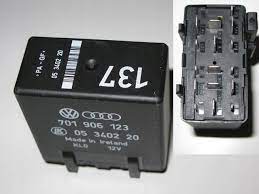 701906123 OE relay location/code no.: 13-14/137