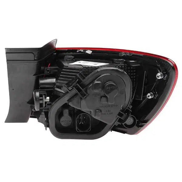 045114 Valeo OE L/H Rear Outer Lamp