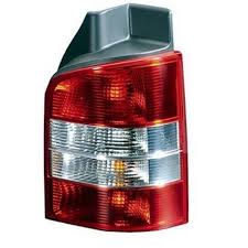 (1) LL9045 N/S REAR LAMP T5 03>'Tailgate models' without bulb holder